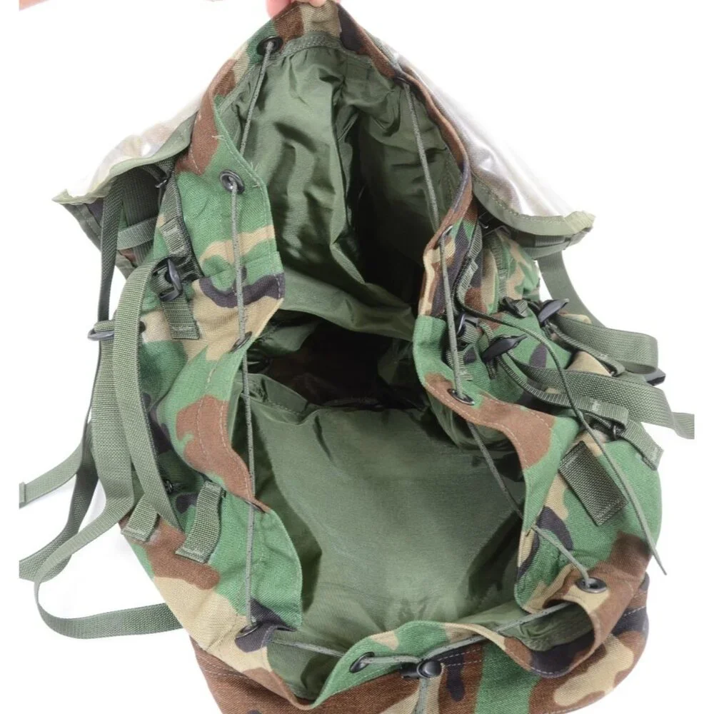 VTG Molle Camouflage Main Pack US Military Specialty Defense Backpack Rucksack